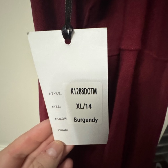 NWT Unique Vintage Sweetheart Neckline Swing Dress w/ Adjustable Straps (sz 14) - Picture 3 of 5